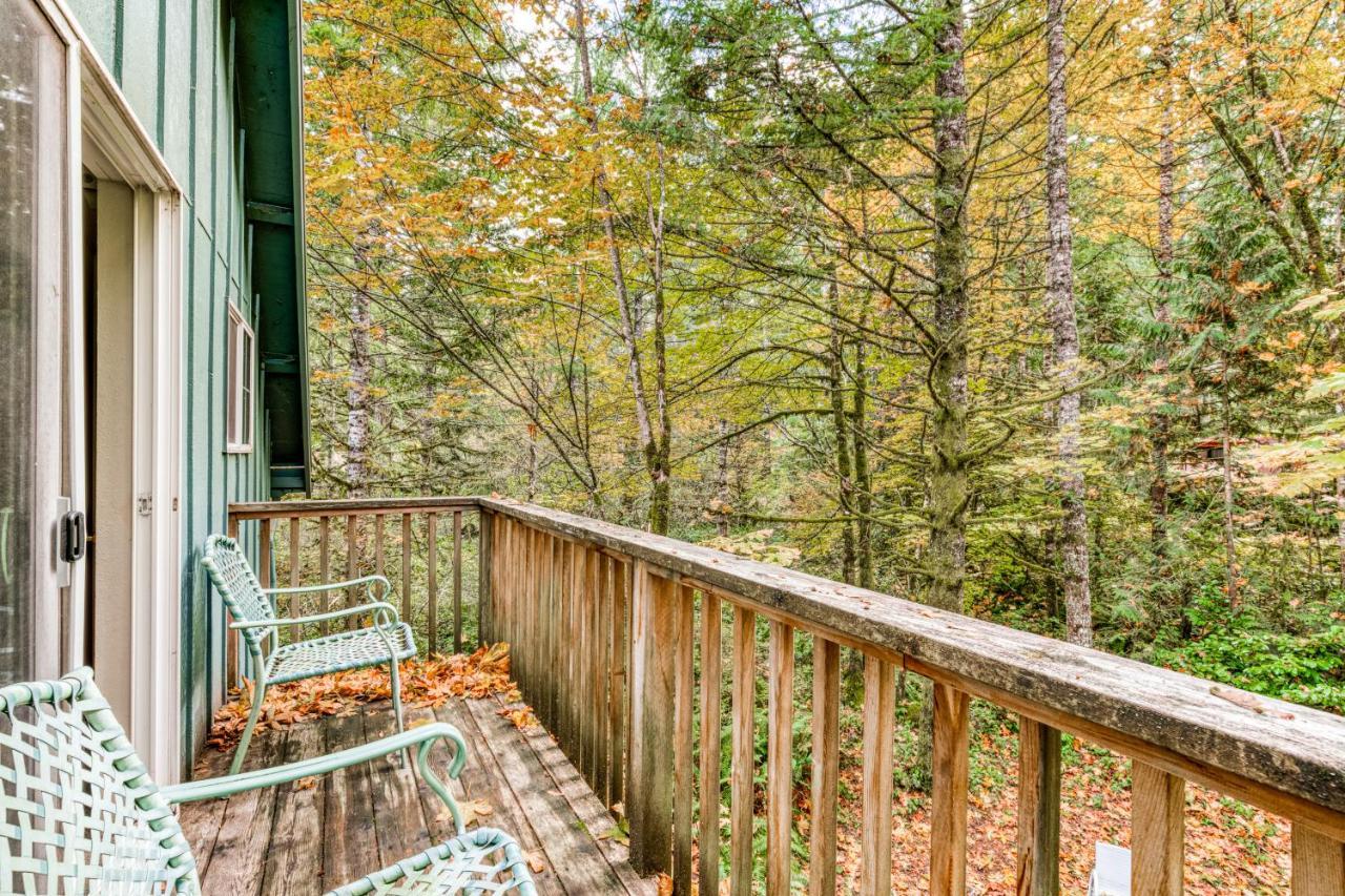 Wildwood Cabin Welches Екстериор снимка